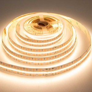 LED Strip 24V 2216SMD 32W/m 560LED/m CRI>95 5m Rolle selbstkl. warmweiß