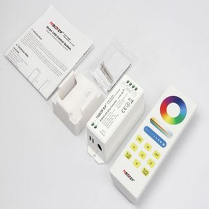 Premium LED RGB SET mit Controller/Fernbedienung und Wandhalterung