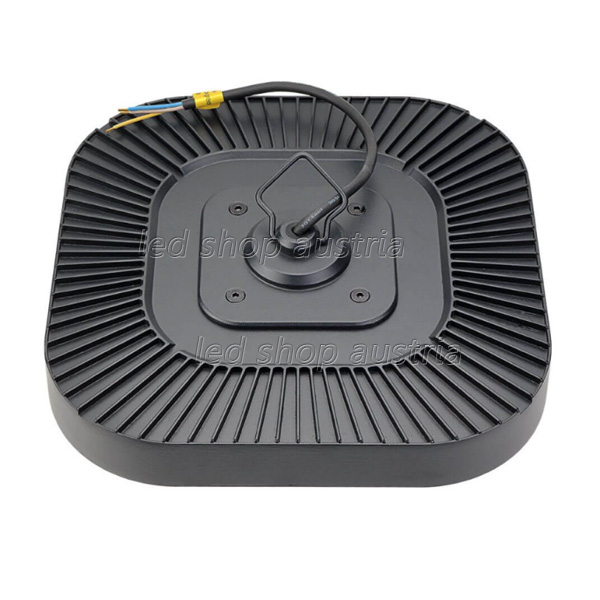 200W LED Hallenleuchte IK08 neutralweiß
