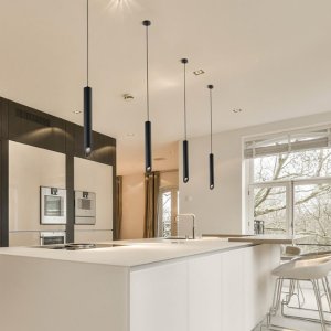 LED Pendelleuchte Slanted GU10 50cm schwarz mit schwarzen Reflektor