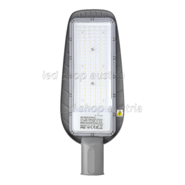 LED Straßenleuchte 100W IP65 kaltweiß